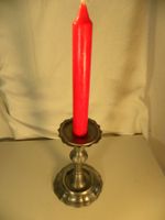 Kerzenständer mit Rossetenfuss aus Feinzinn
