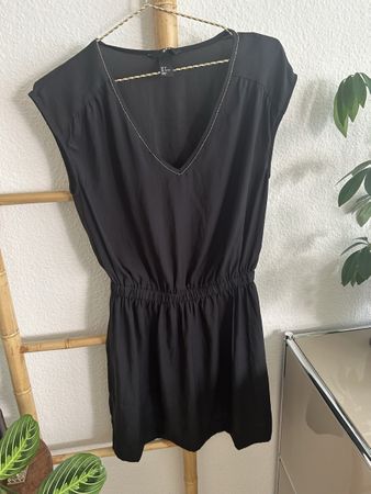 Feines Kleid Gr. 34