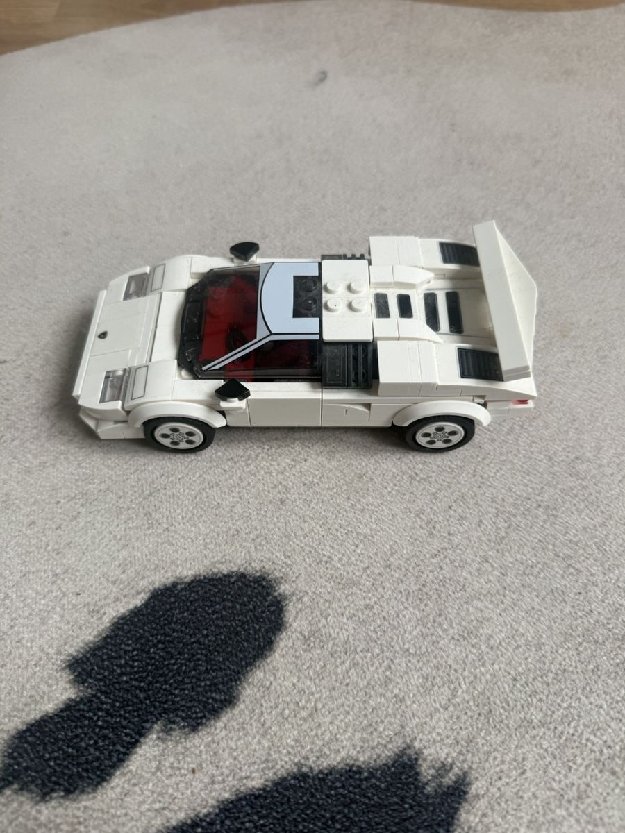 Lego Kit di costruzioni: Lego Lamborghini Countach – Usato da Grenchen venduto da sel_2jwy