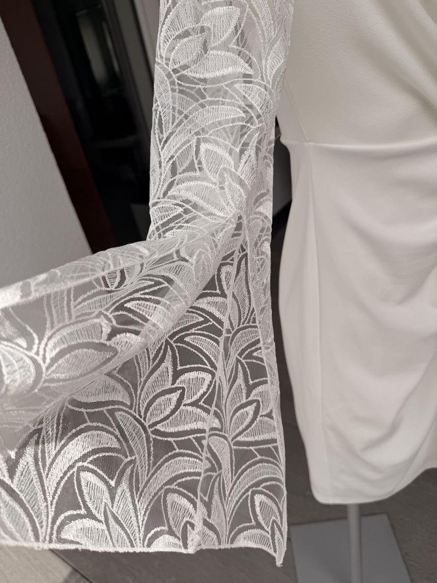 Vestiti: Kleid Bodyflirt weiss mit Spitze Langarm – Usato da Biberist venduto da Mi58 2