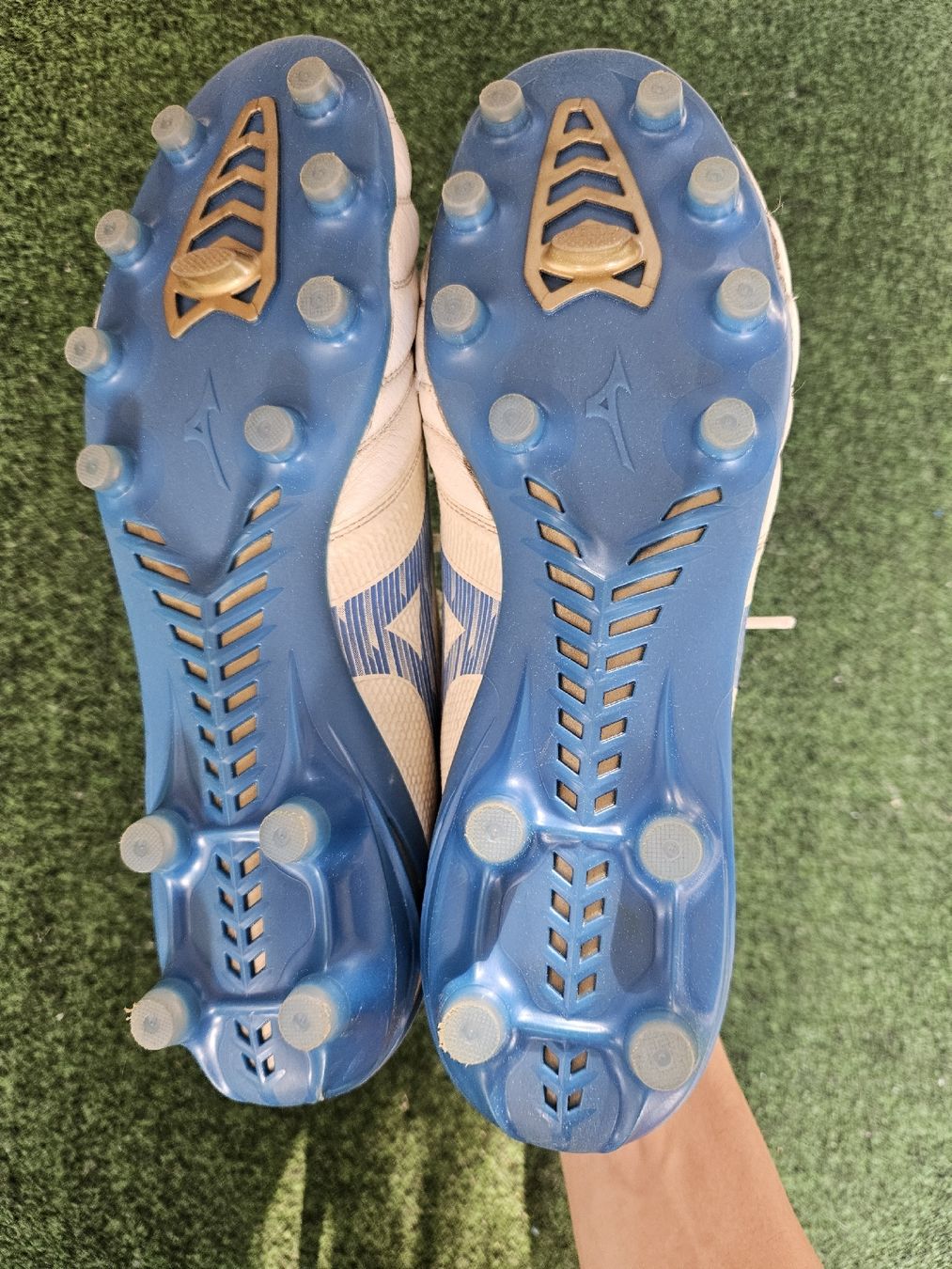 Mizuno Morelia NEO FG Nocken Gr 42.5 (Gebraucht) in Emmenbrücke für CHF ...