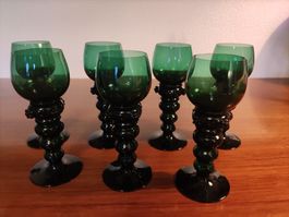 7 Antike Kristall Glas Römer dunkel grün