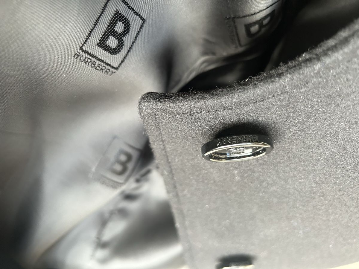 Burberry Cappotti: Cappotto Burberry taglia 38 – Nuovo e nell'imballaggio originale da Locarno venduto da Matic04 9