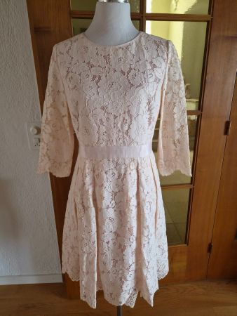 Elegantes Ted Baker Kleid, Gr. 36, perfekt für den Frühling!
