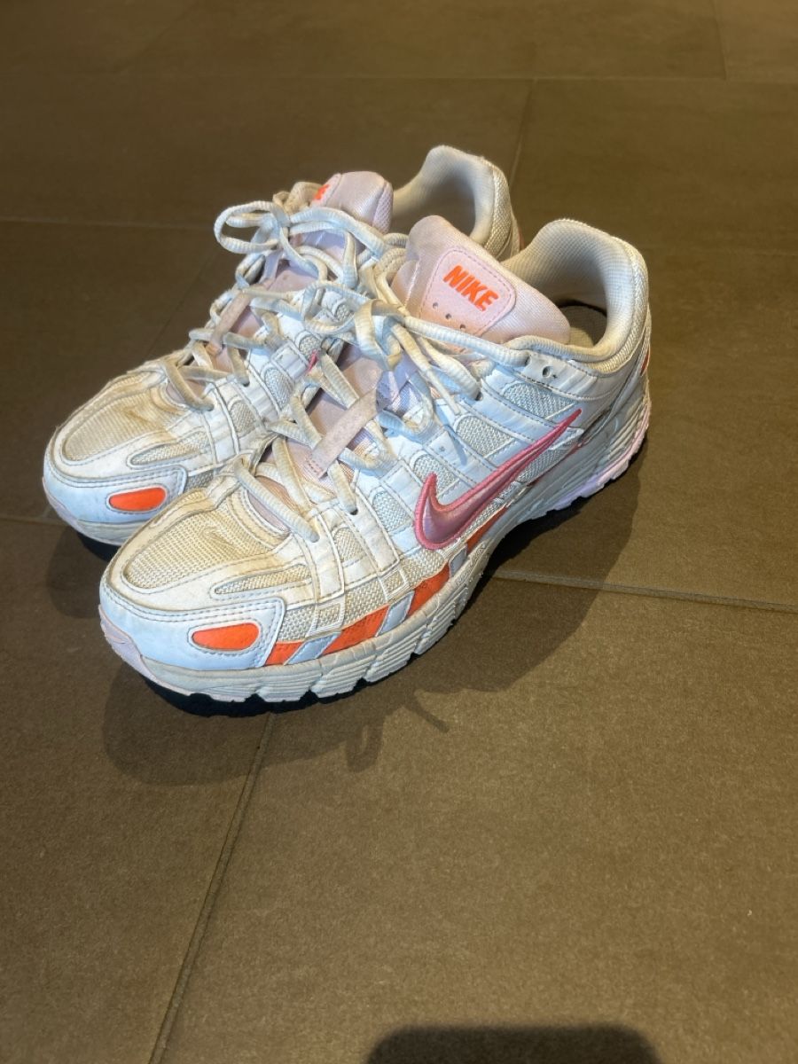 Nike Herrenschuhe: Nike Sneaker – Gebraucht aus Matzendorf von Fla5
