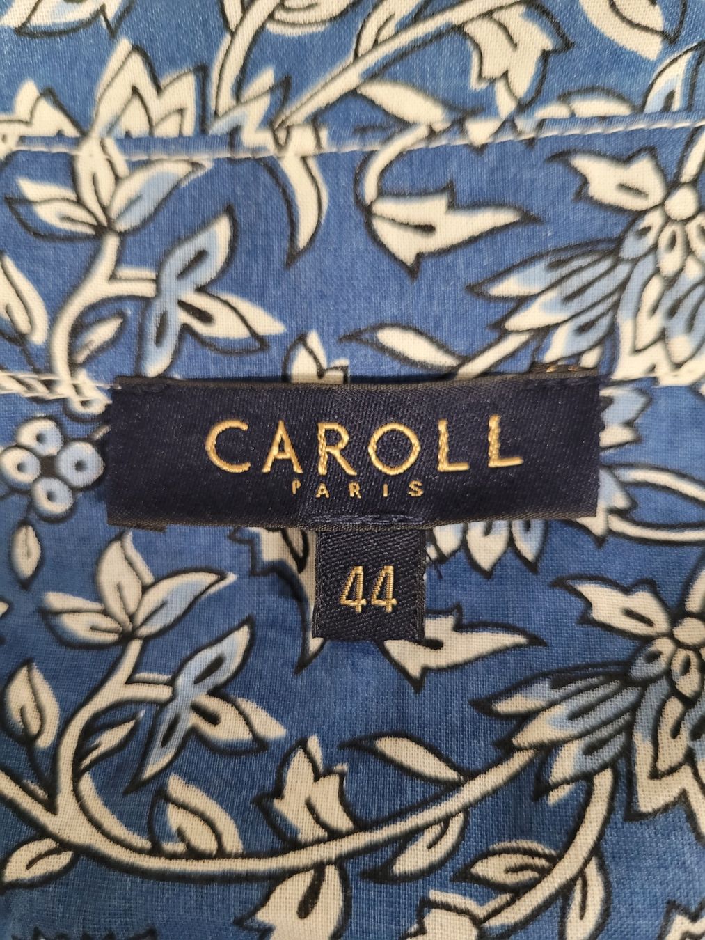 Caroll Blusen: CAROLL blouse bleue 44 – Gebraucht aus Lausanne von PlusValue_Lausanne 2
