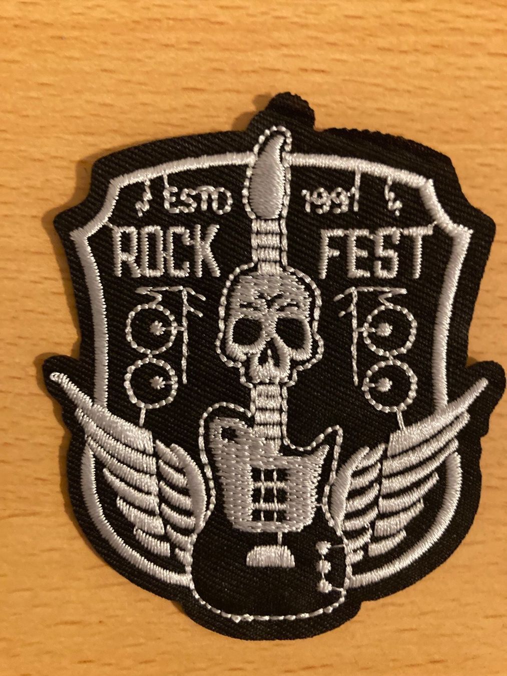 Toppe: Patch Sticker Aufnäher Rock Punk Metal 226 – Nuovo (secondo la descrizione) da Horn venduto da abutre72