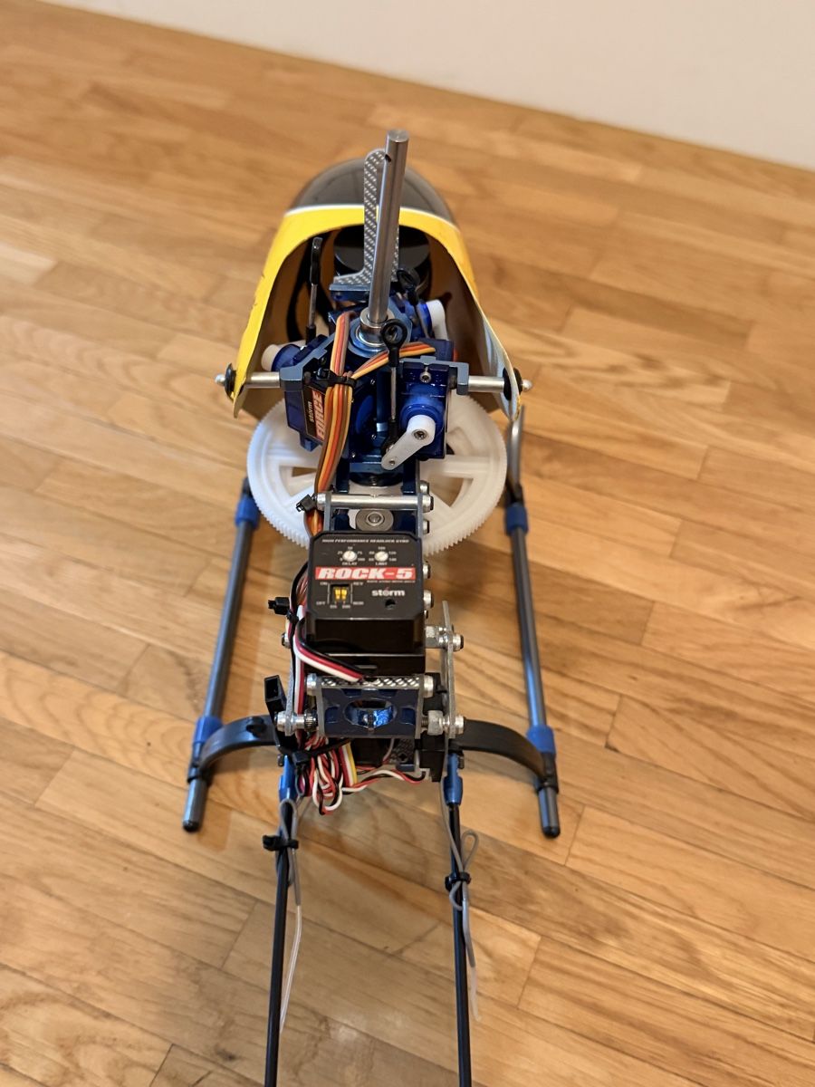 Thunder Tiger Modellismo RC: RC Helikopter Thunder Storm mit Koffer – Usato da Zürich venduto da Gadgets2020 2