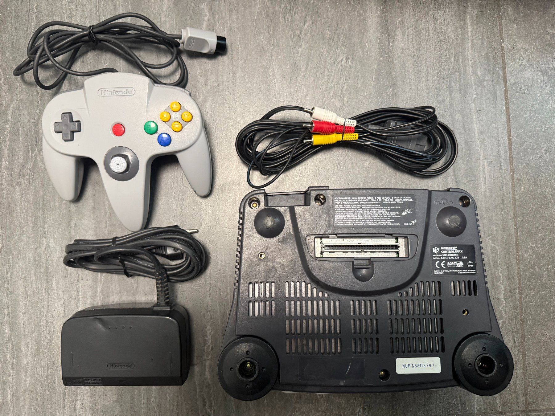 Nintendo Consoles: Console Nintendo 64 - n64 – D'occasion à Pont-de-la-Morge par Darfal 2