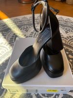 Scarpe con  plateau Tamaris