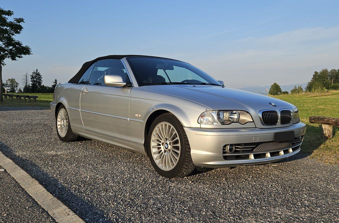 BMW Automobili: BMW 330Ci (E46) - ab MFK & Service – Usato da Meilen venduto da vivi-line