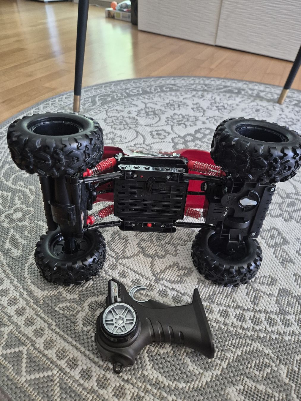 Modellismo RC: Ferngesteuertes Monstertruck RC Auto – Nuovo (secondo la descrizione) da Affoltern am Albis venduto da ManuFati7 1