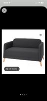 Zweisitzer Sofa dunkelgrau mit Holzfüssen guter Zustand
