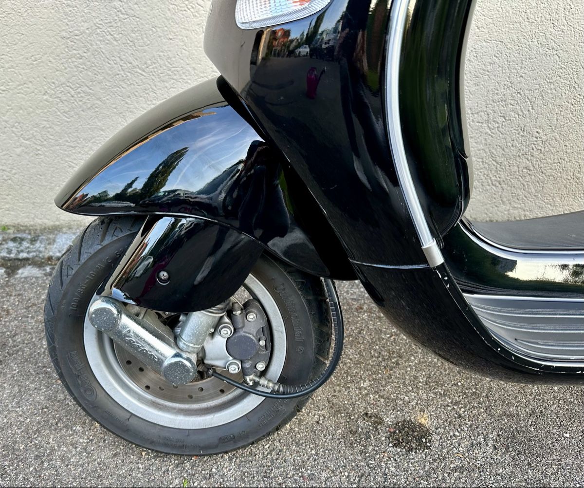 Piaggio Scooters: Piaggio Vespa/Roller ET4 125 Top Zustand nur 2‘638 km – Gebraucht aus Sirnach von Swiss4403 6