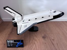 LEGO 10283 Space Shuttle Discovery