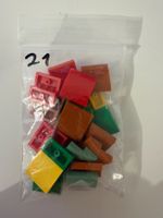 Lego 21 x Slope Curved 2 x 2 x 2/3 - 15068