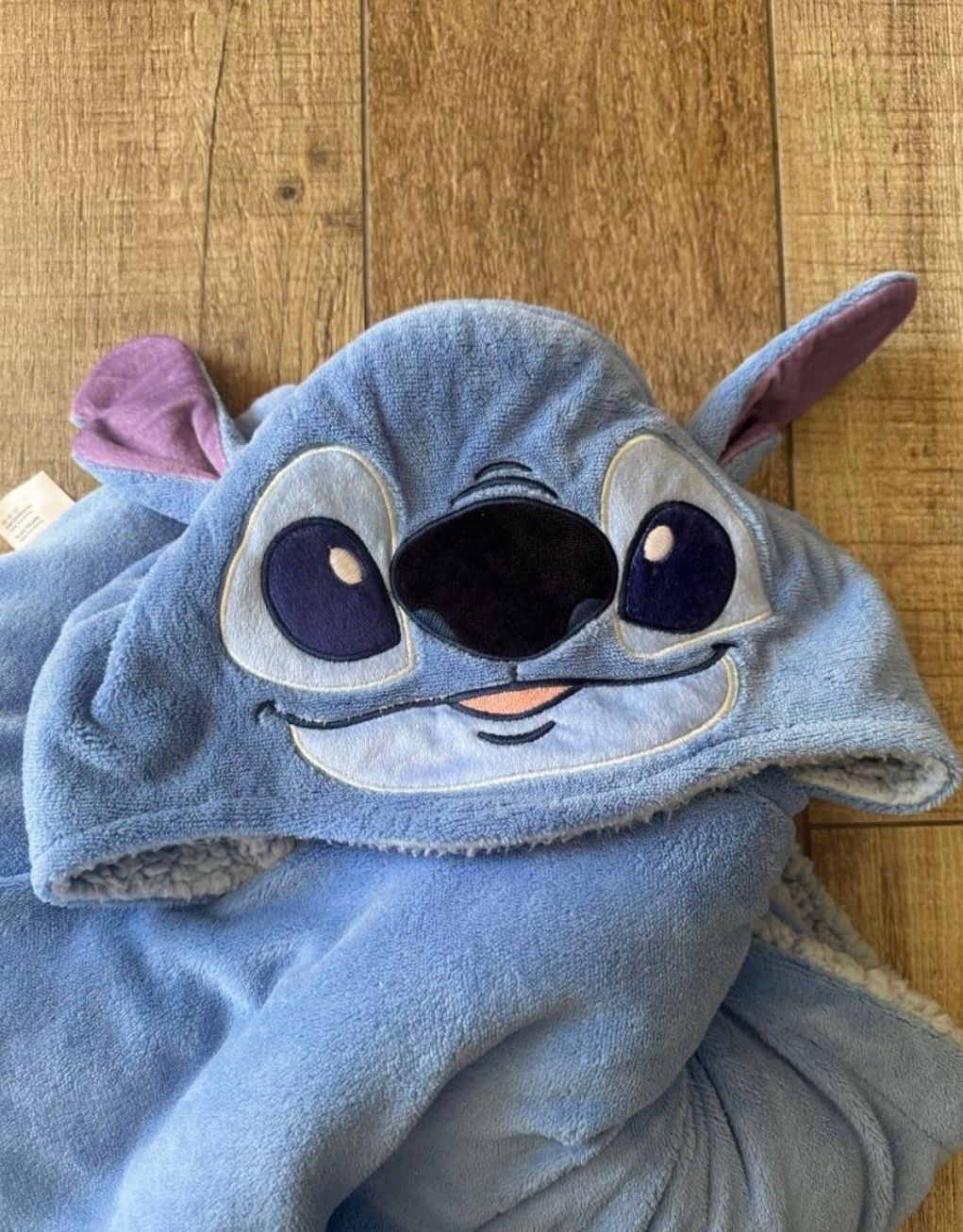 Disney Decken: Stitch - Kuscheldecke – Gebraucht aus Safenwil von 2hand_aber_wertvoll