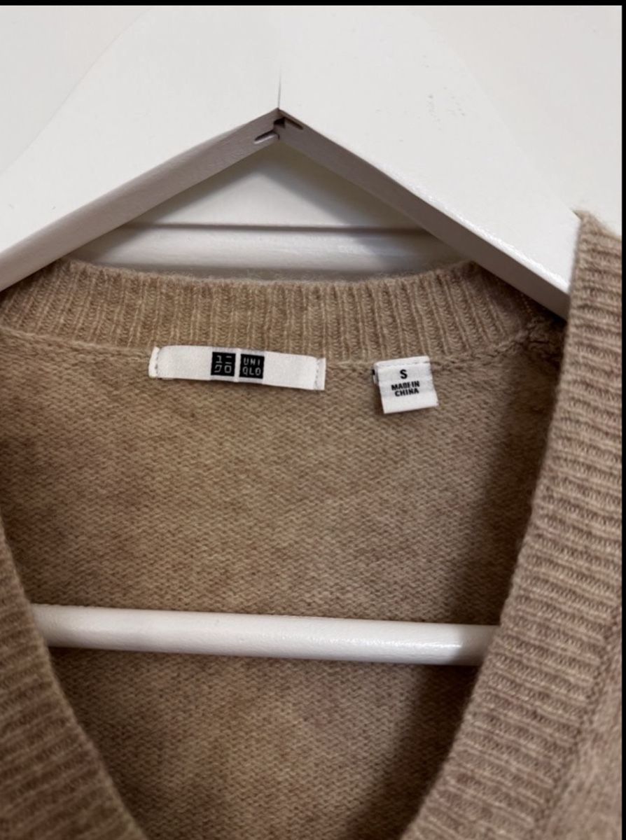 Pullover & Sweatshirts: Uniqlo 100% Wollpullover Gr. S – Gebraucht aus Luzern von vmb_x5zn 1