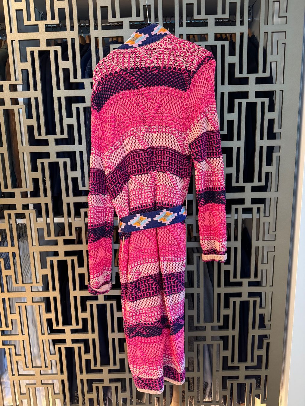 Giacche: Lange Strickjacke – Usato da Kilchberg ZH venduto da dongxi 1