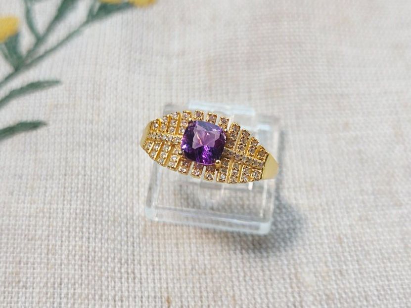 Anelli: NEW - S925 Amethyst Ring (Adjustable) – Nuovo (secondo la descrizione) da Zürich venduto da cin_wcf6