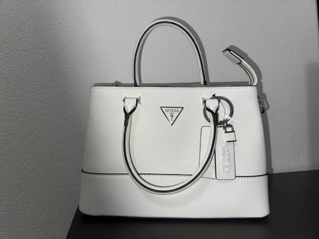 Weisse Guess Handtasche NEU ungebraucht