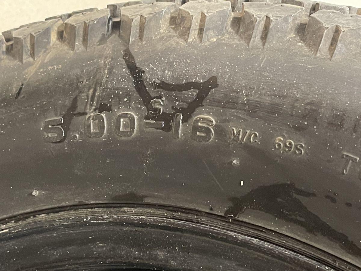 Pneumatici & Ruote complete: Original Oldtimer Komplettrad 5.00-16  Modell unbekannt  – Usato da Elsau venduto da isidobrany09 5