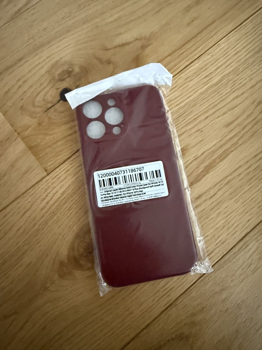 Apple Cover & Protezioni schermo: Verschiedene Cover IPhone 16 pro max – Nuovo e nell'imballaggio originale da Brüttisellen venduto da Bluepurple1 3