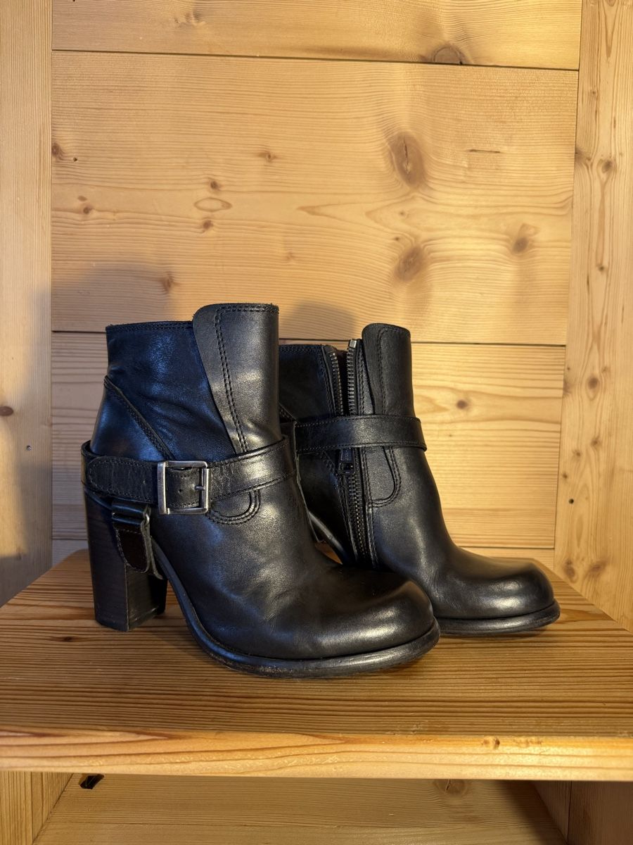 Allsaints Scarpe da donna: All Saints boots 39 – Usato da Schönried venduto da theapplew 1