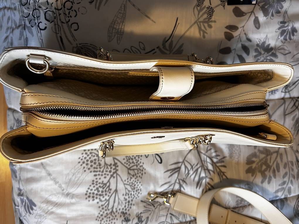 Borse da donna: Sac Tommy Hilfiger  – Usato da Lully VD venduto da Nicosie 1