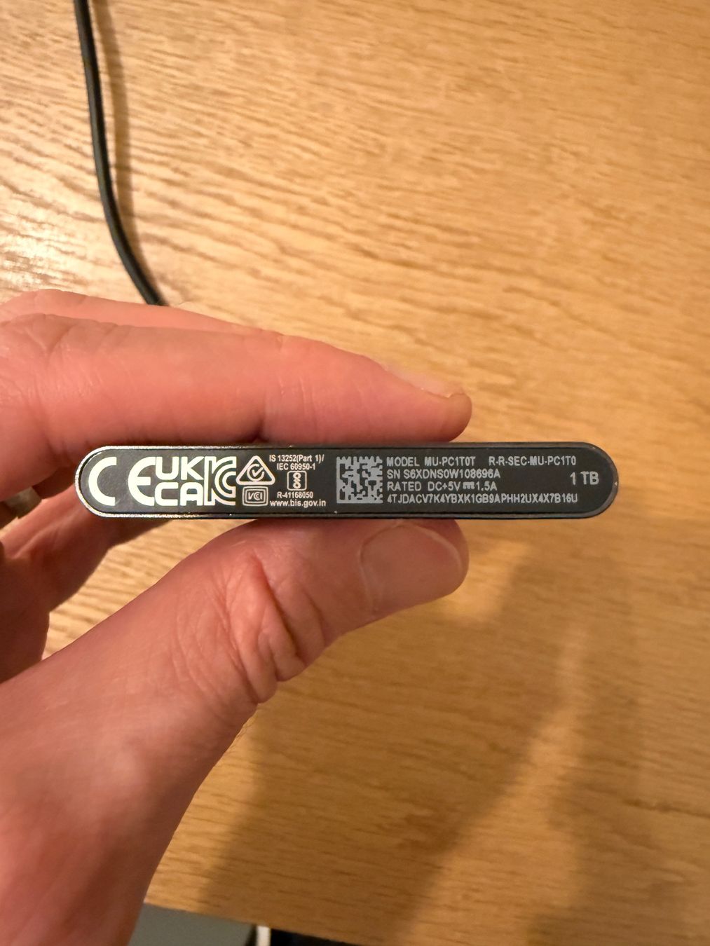 Samsung Dischi rigidi: Samsung T7 Portable SSD 1 tb – Usato da Neuchâtel venduto da Helljibz 1