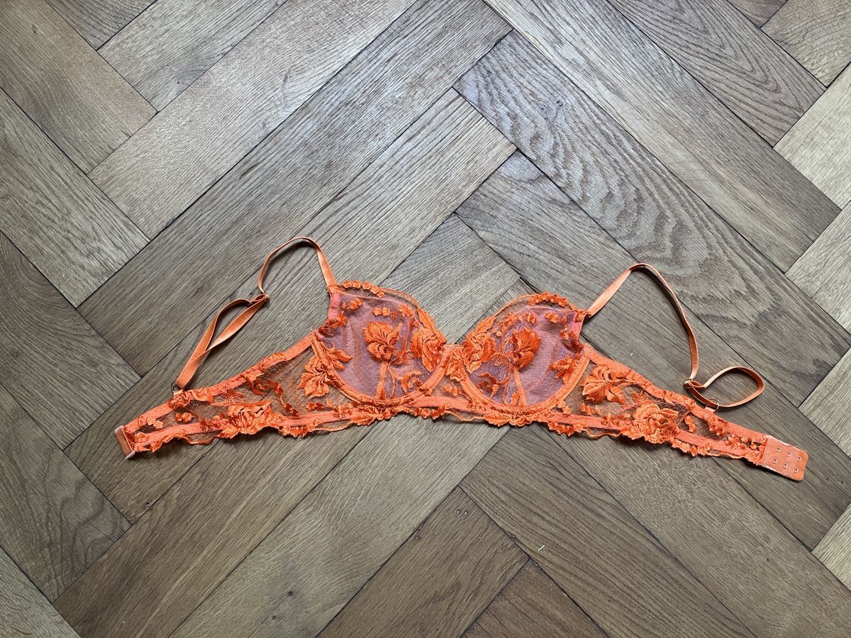Altra biancheria intima: Vintage Bralette  – Usato da Zürich venduto da cat_rsn7
