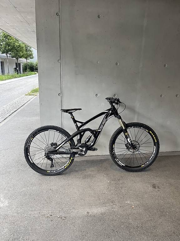 Vélos: Polygon Collosus N6 Enduro (Preis VB) – D'occasion à Bonaduz par Kay_285k