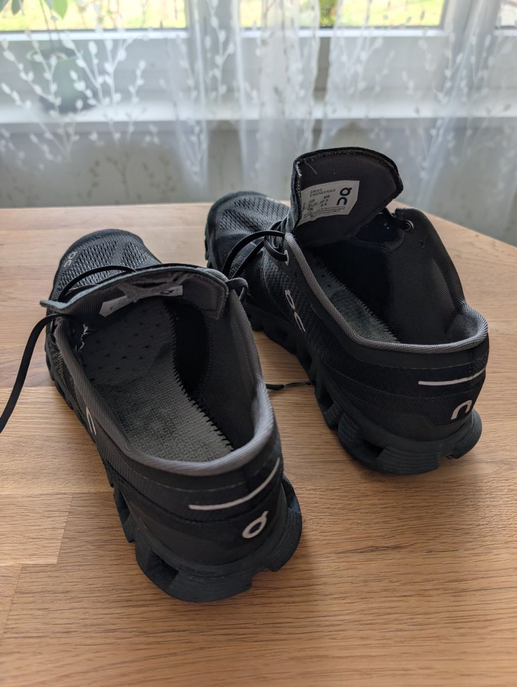 On Herrenschuhe: On Schuhe – Gebraucht aus Ballwil von scharasad 1