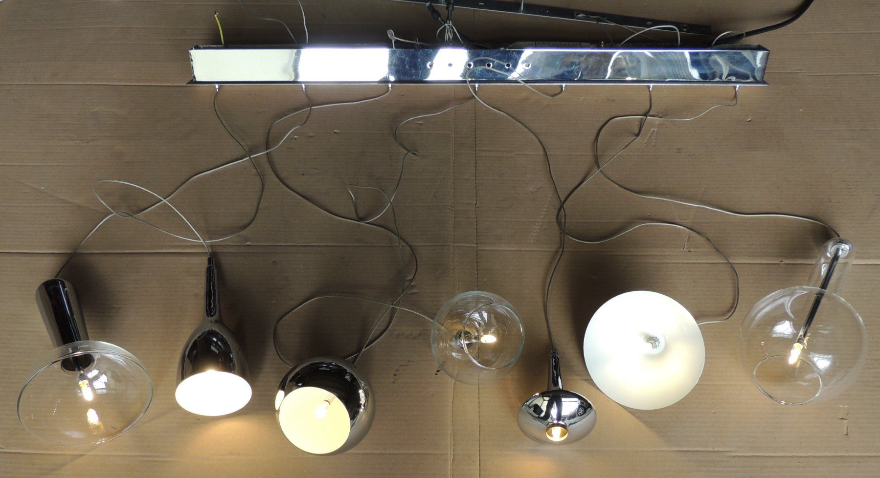 Lampadari & plafoniere: Exclusive schöne Wohnzimmer Hängelampe LED – Usato da Obergerlafingen venduto da S-T-S 4