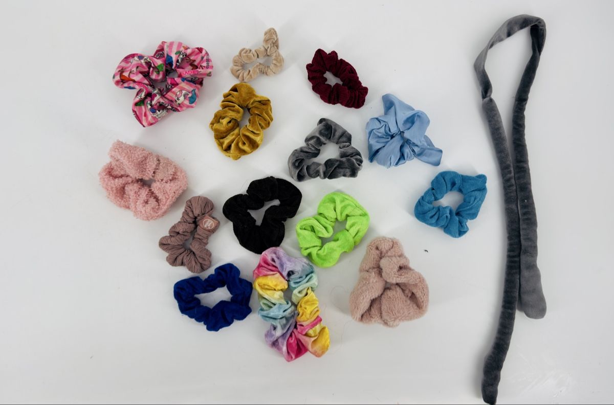 Haarschmuck: # BEAUTY - Div. Haar Scrunchies # – Gebraucht aus Bolligen von secondhand-with-love