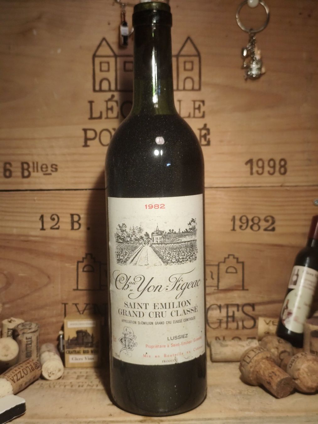 Vino: 1982 Saint-Emilion GCC Château Yon-Figeac – Nuovo (secondo la descrizione) da Büsserach venduto da Vintage-vins 2