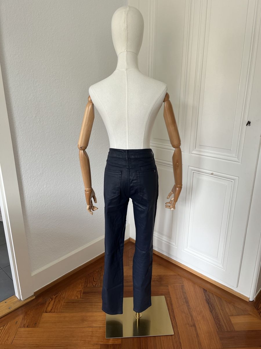 Massimo Dutti Jeans: Massimo Dutti Coated Jeans, Size 38, Dark Blue. – Usato da Mies venduto da Nib2011 3