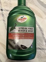 Auto waschen und wachsen. Neu