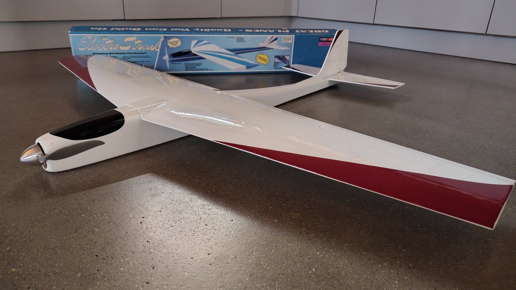 Modellismo RC: Great Planes - Electro Streak Kit – Klassiker E-Kunstflug – Usato da Gais venduto da addy_l 1