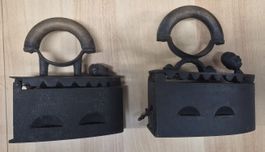 Fer à repasser ancien en fonte lot de deux état usagé