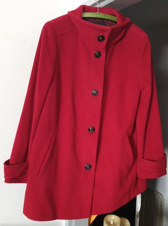 Gil Bret schöne Jacke in Rot Gr. 46