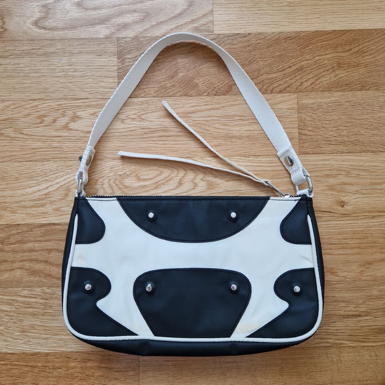 Weekday Borse da donna: Handtasche weiss schwarz Rave Weeday – Usato da Frenkendorf venduto da gca_d2qp 1