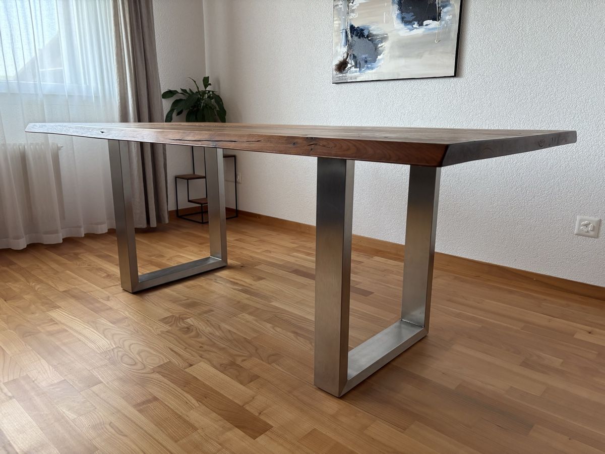 Tische: Nussbaum Esstisch Massiv hochwertig! – Gebraucht aus Lenggenwil von Coco1 5
