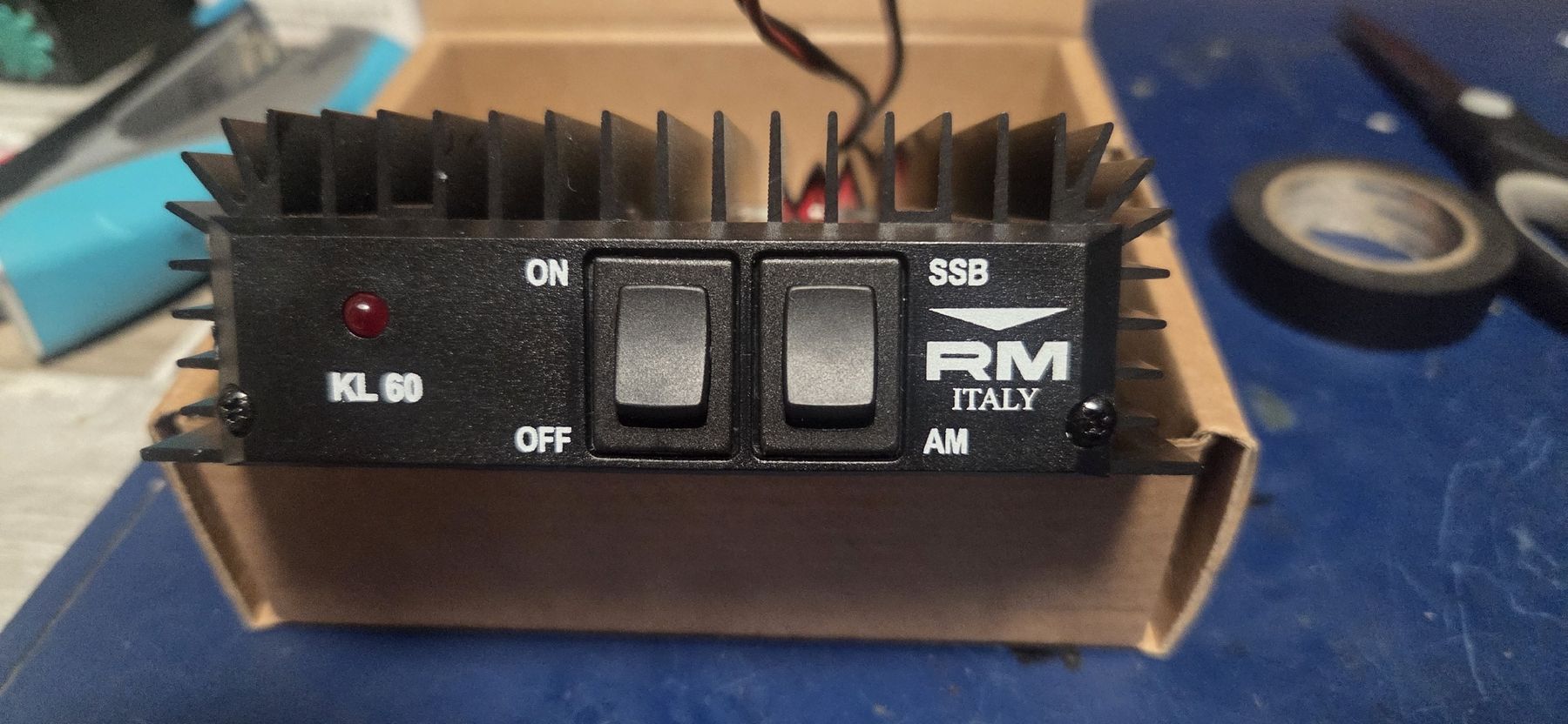 Technique de radiocom: linear Amplifier – D'occasion à Holziken par Baumannd