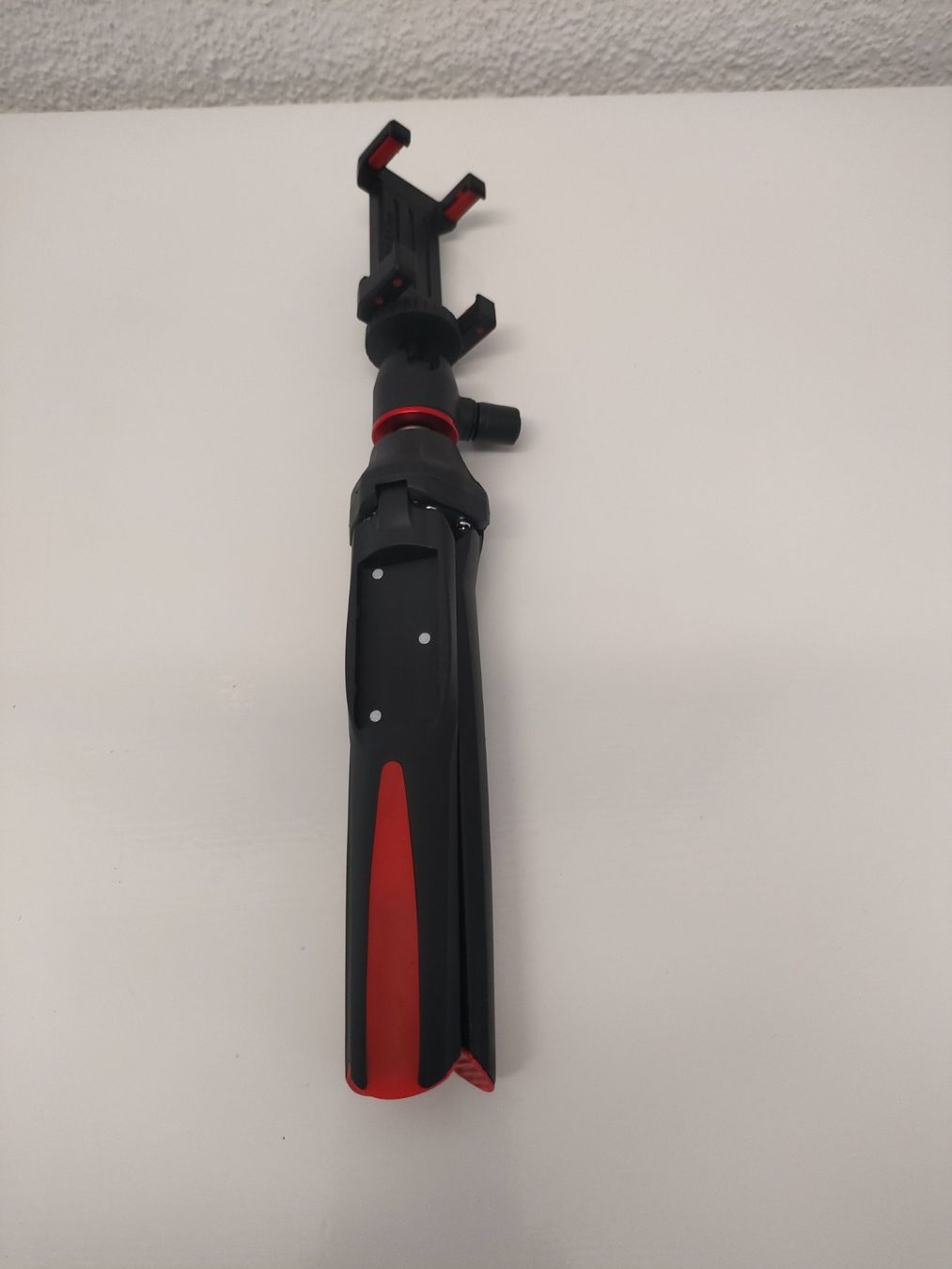 Benro Staffe: Praktisches Smartphone Benro Selfie Stick – Usato da Dietikon venduto da Branquinha1981 2