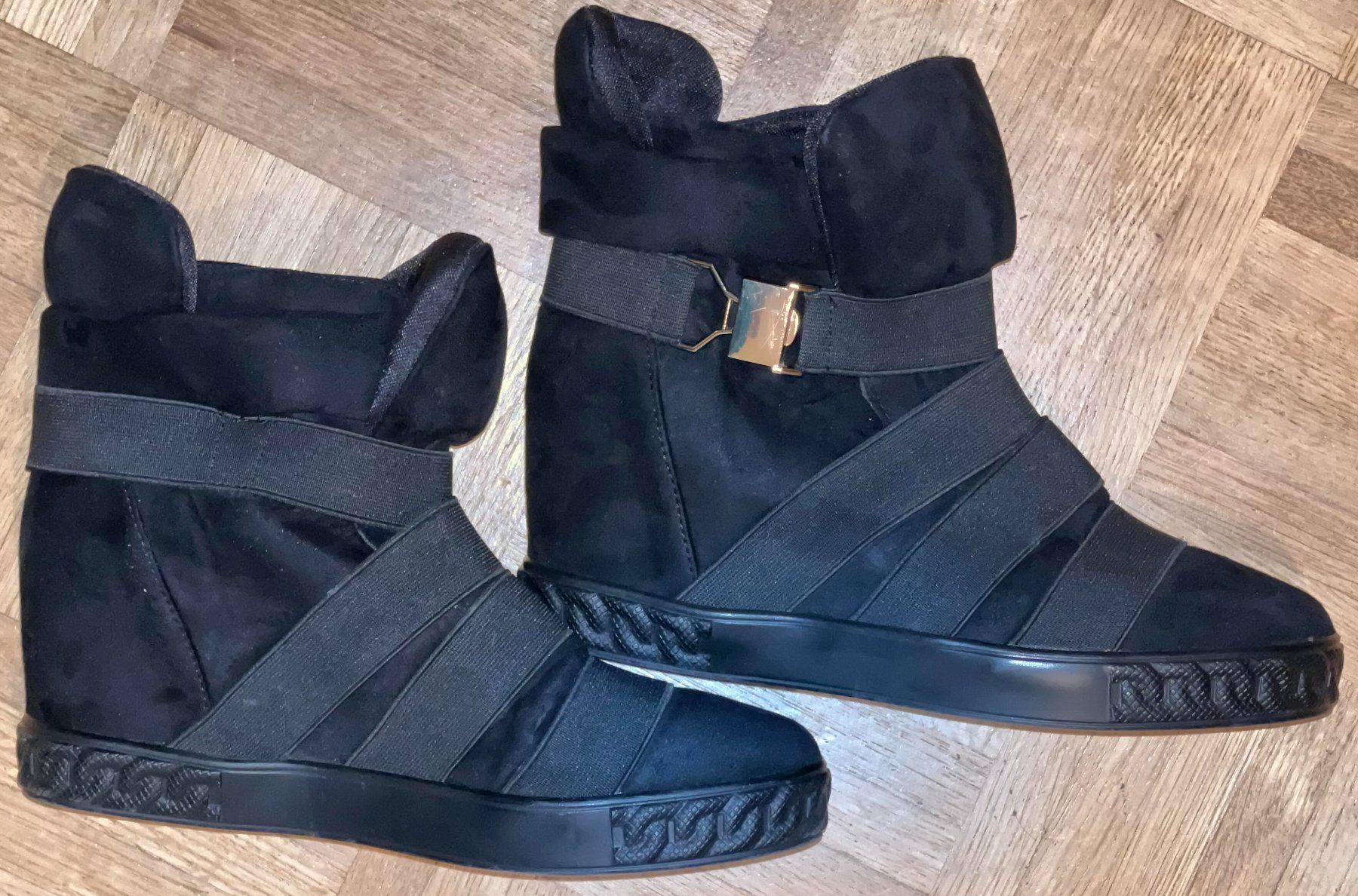 Scarpe da donna: Sneaker high-heels black Gr.38 – Usato da Zürich venduto da dojoal64 5