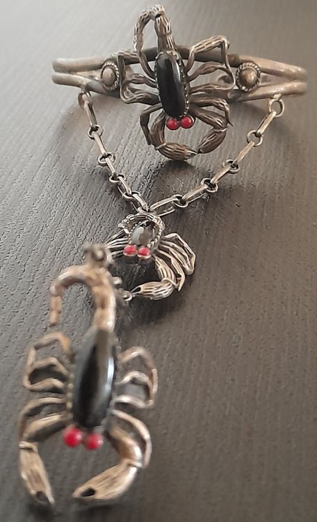 Bracelet en argent noirci avec zircon noir - Bijouterie Jodoin