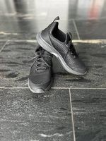 Sneakers Gr. 42