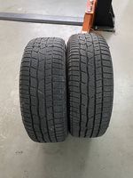 Winterreifen Continental 215/60 R16