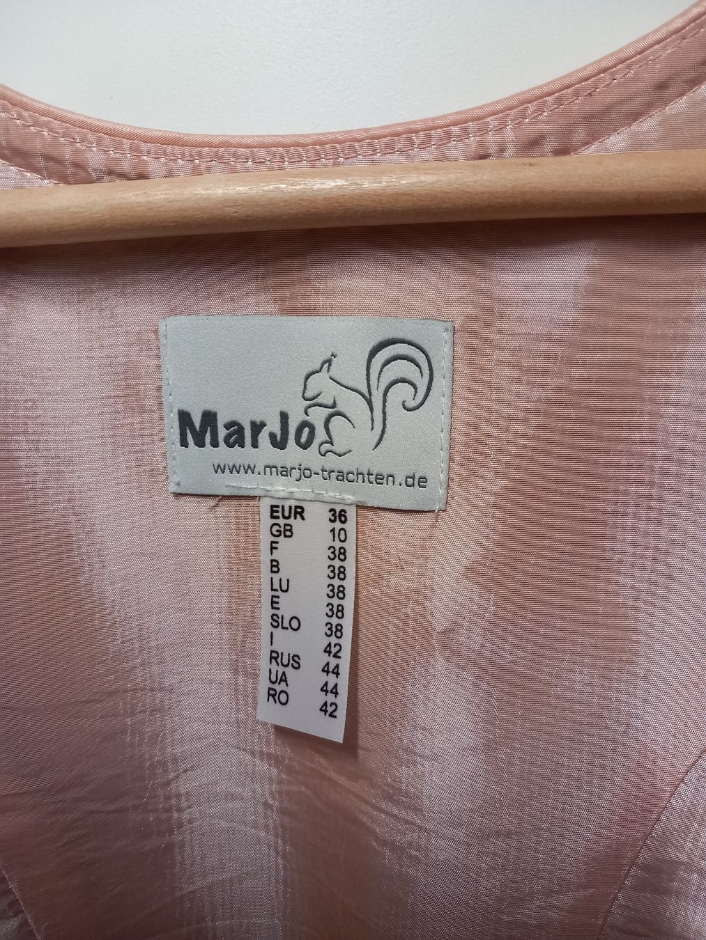 Vestiti: Wunderschönes MarJo Dirndl Gr. 36 – Usato da Gwatt (Thun) venduto da umwelt-brocki 1